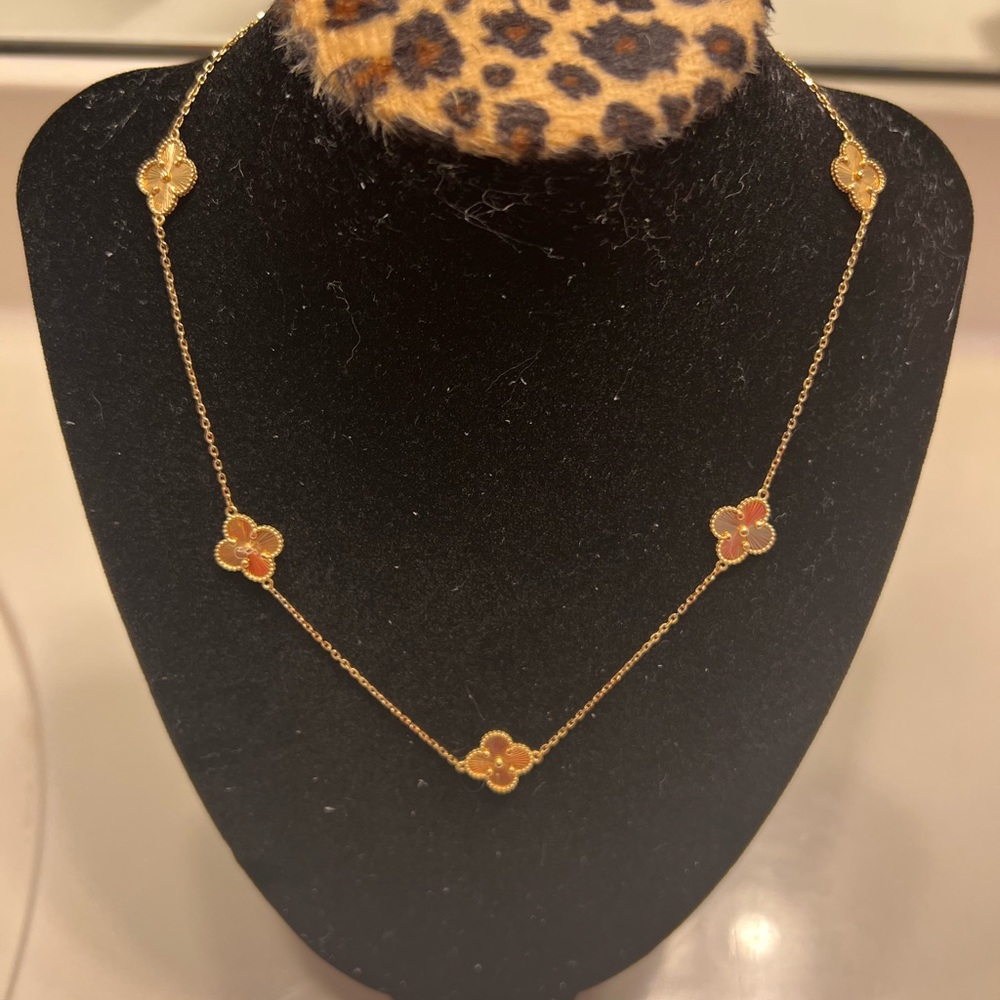 18kt Real Gold Clover Necklace - image 2
